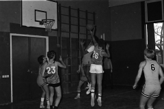 1982-feb-Basketbal_9
